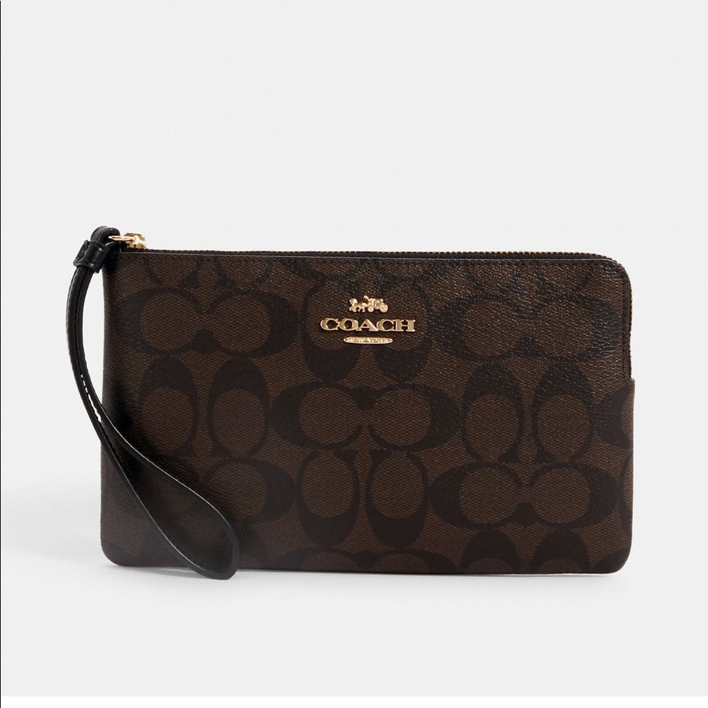 Large Corner Zip Wristlet In Signature Canvas